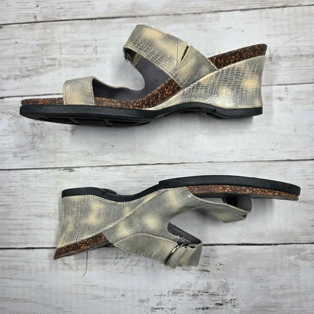 Ariat wedge sandals